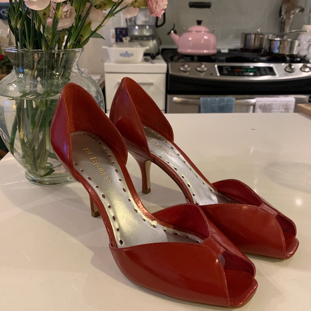 BCBG pink/red heels size 5 heels